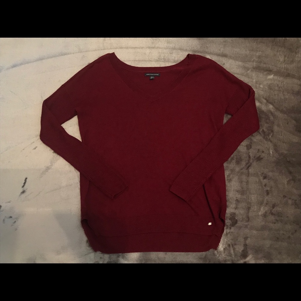 American Eagle V-Neck Pullover Sweater